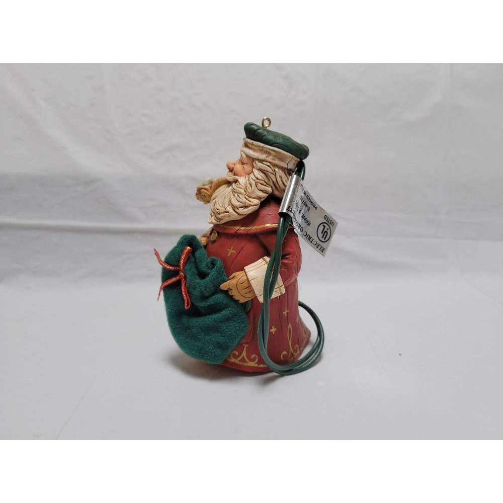 1997 Hallmark Keepsake Santa’s Secret Gift - Music Christmas Ornament Vintage - Picture 3 of 12